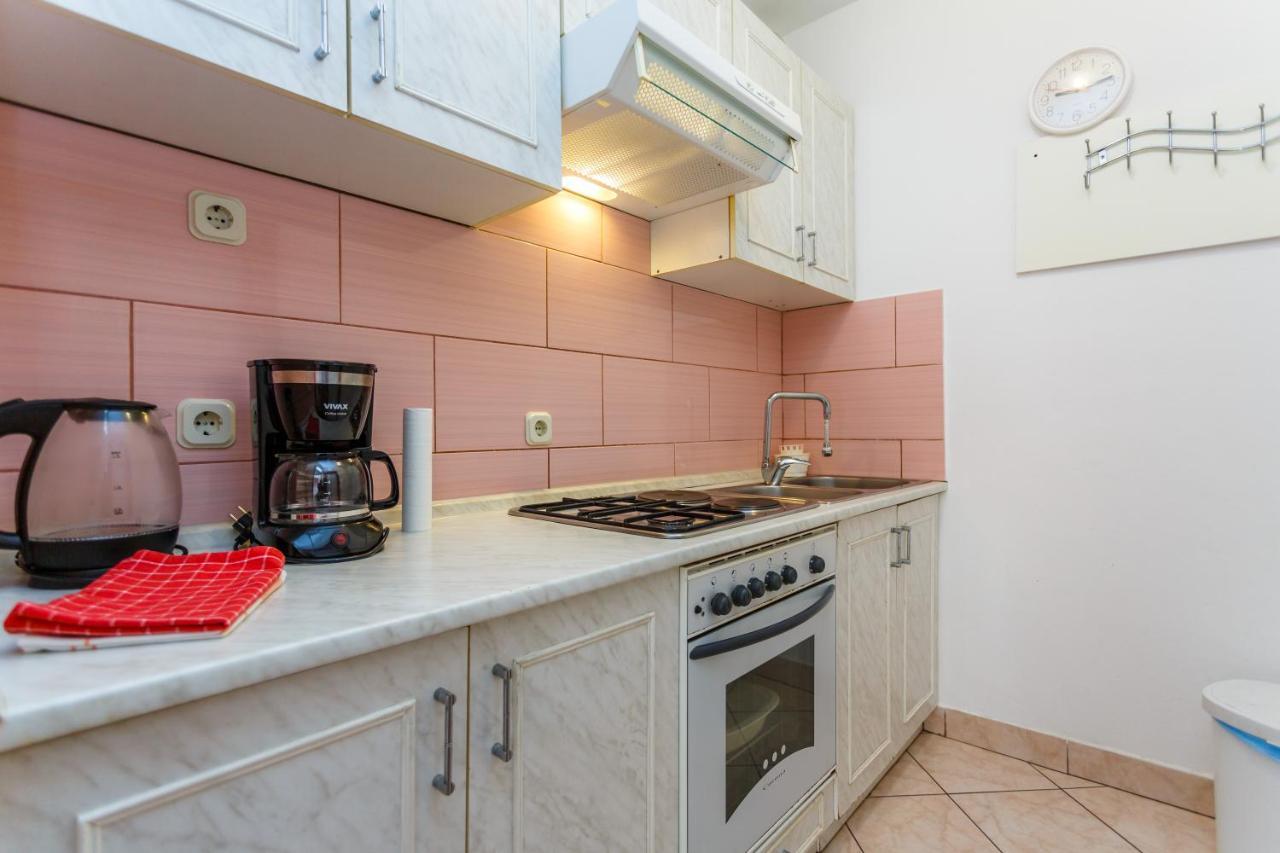 Apartment Dragica Крк Экстерьер фото