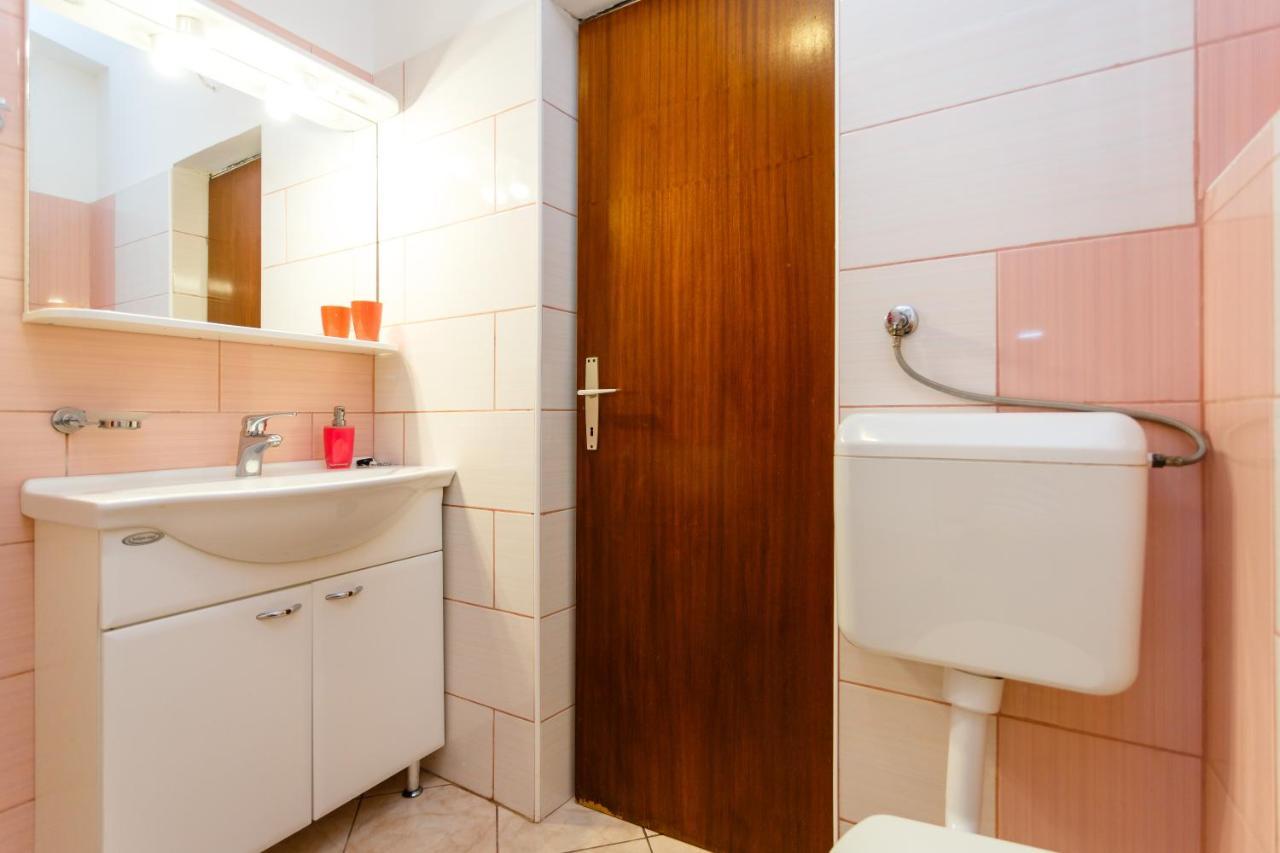 Apartment Dragica Крк Экстерьер фото